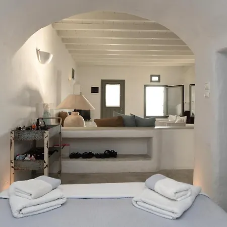 Ochre Dream, Front & Sunset Ferienhaus *