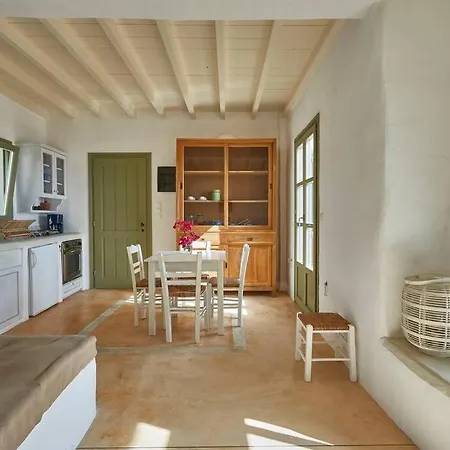 Tatil Evi Ochre Dream, Front & Sunset *