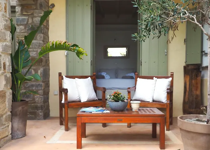 Holiday home Ochre Dream, Front & Sunset Naousa (Paros)