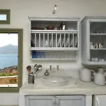 Дом отдыха Ochre Dream, Front & Sunset Науса