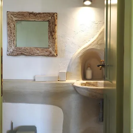 Ochre Dream, Front & Sunset * Nausa