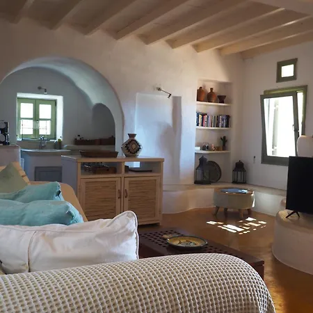 Ochre Dream, Front & Sunset * Nausa