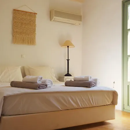 Ochre Dream, Front & Sunset Casa vacanze