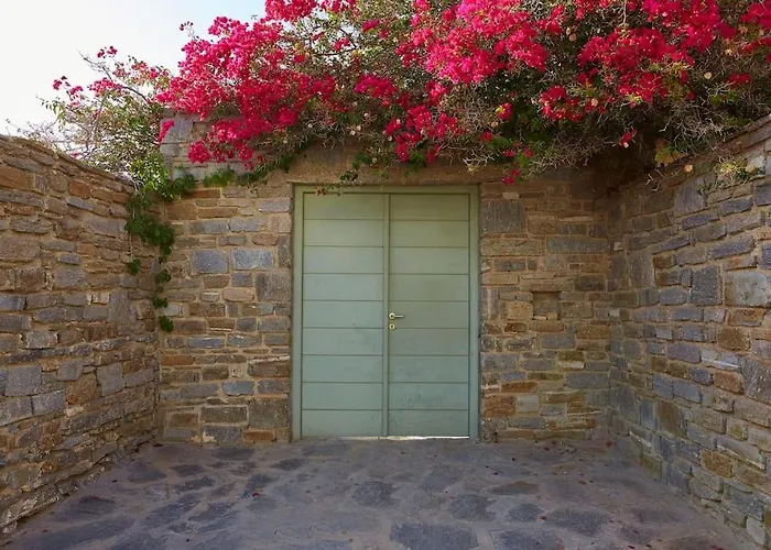 Ochre Dream, Front & Sunset 度假居 *