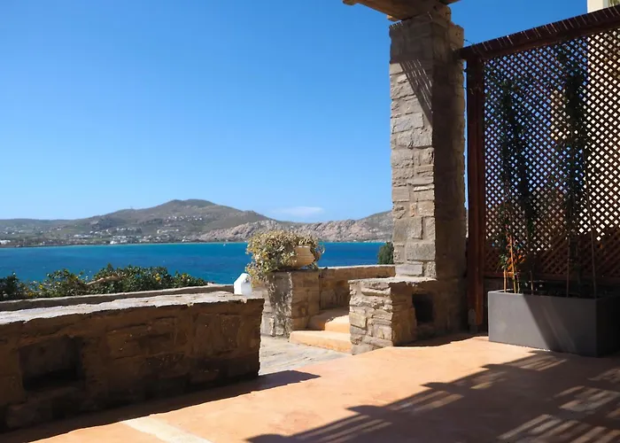 度假居 Ochre Dream, Front & Sunset 纳乌萨